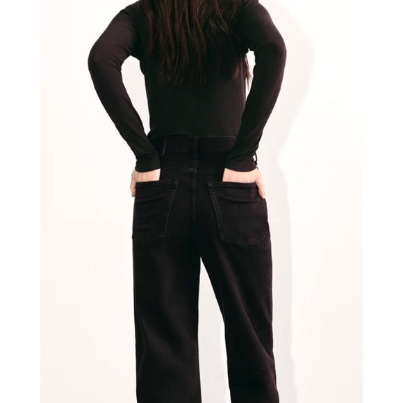 Everlane The Way High Jean Raw Hem in Coal Black Size 33 Crop - Picture 4 of 13